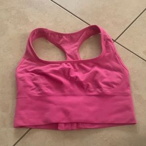 Nvgtn Sports Bra